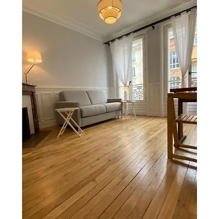 Sunny Bastille-roquette *