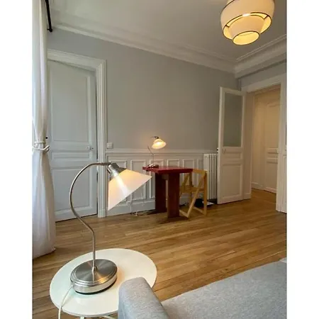 Sunny Bastille-roquette * Paris