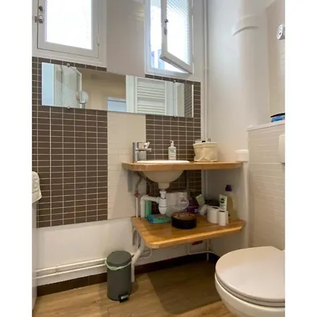 Sunny Bastille-roquette Apartment