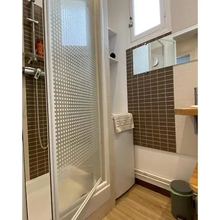 Apartment Sunny Bastille-roquette