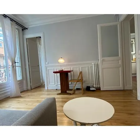 Sunny Bastille-roquette Paris