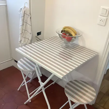 Sunny Bastille-roquette Apartment *